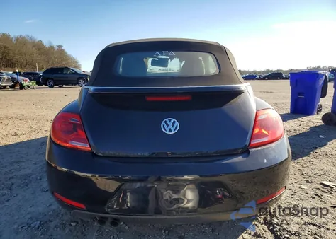2013 Volkswagen Beetle z USA, uszkodzony, nr VIN 3VW5P7AT7DM801916
